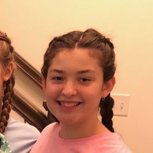 Meet your Posher, Macy